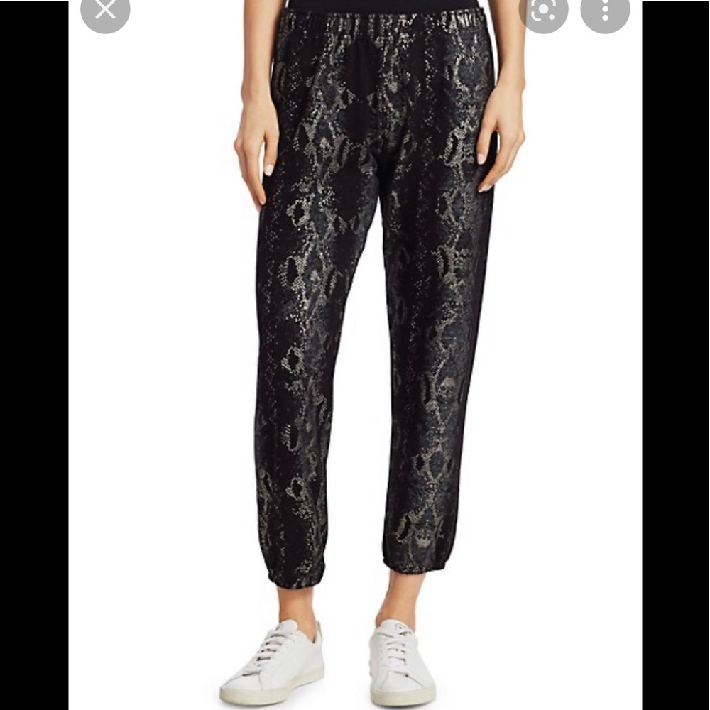 Monrow black sweatpants with metallic silver snake print size medium